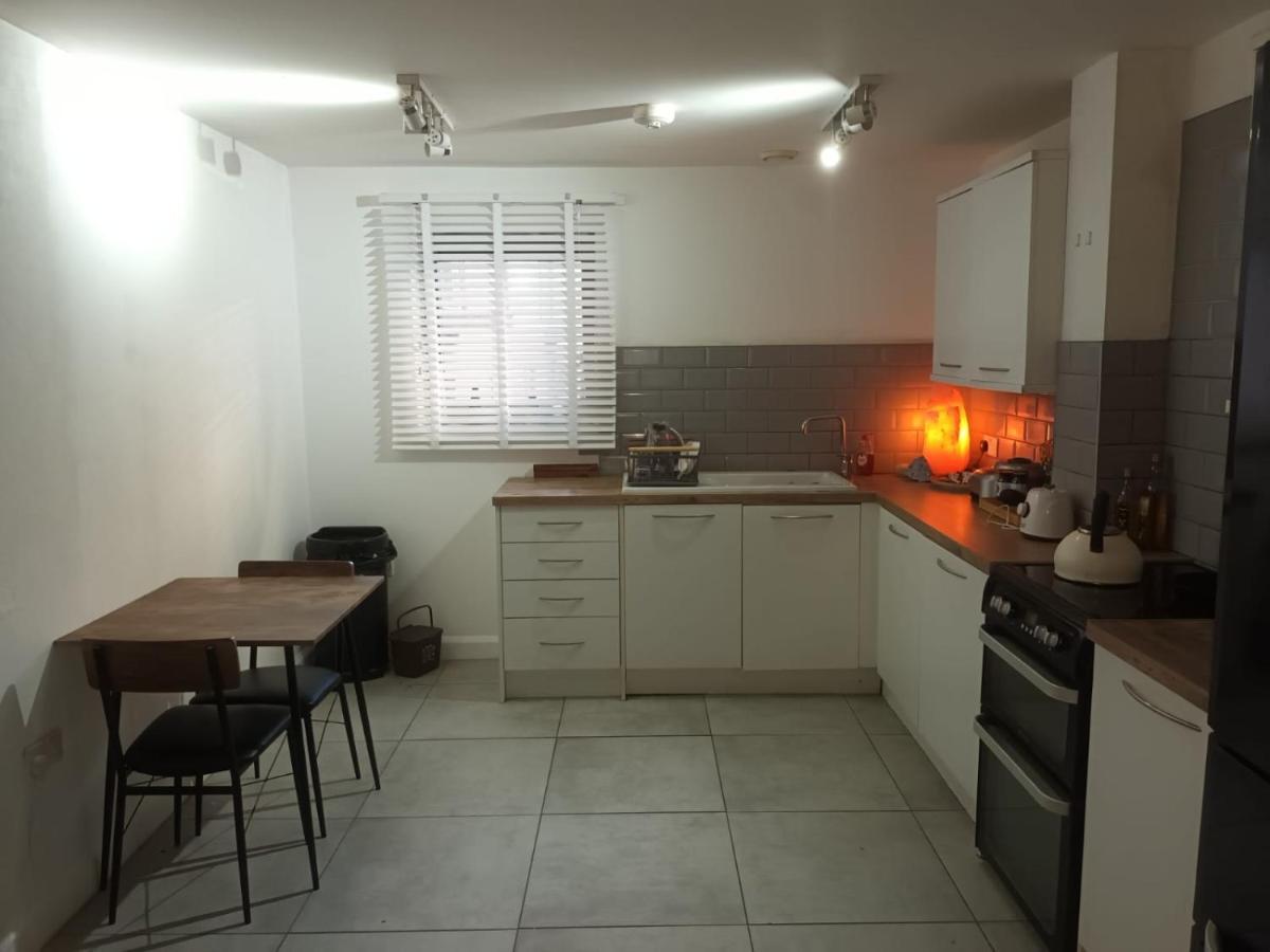 Cosy Modern Apartment In Central Bristol Near Stokes Croft Esterno foto